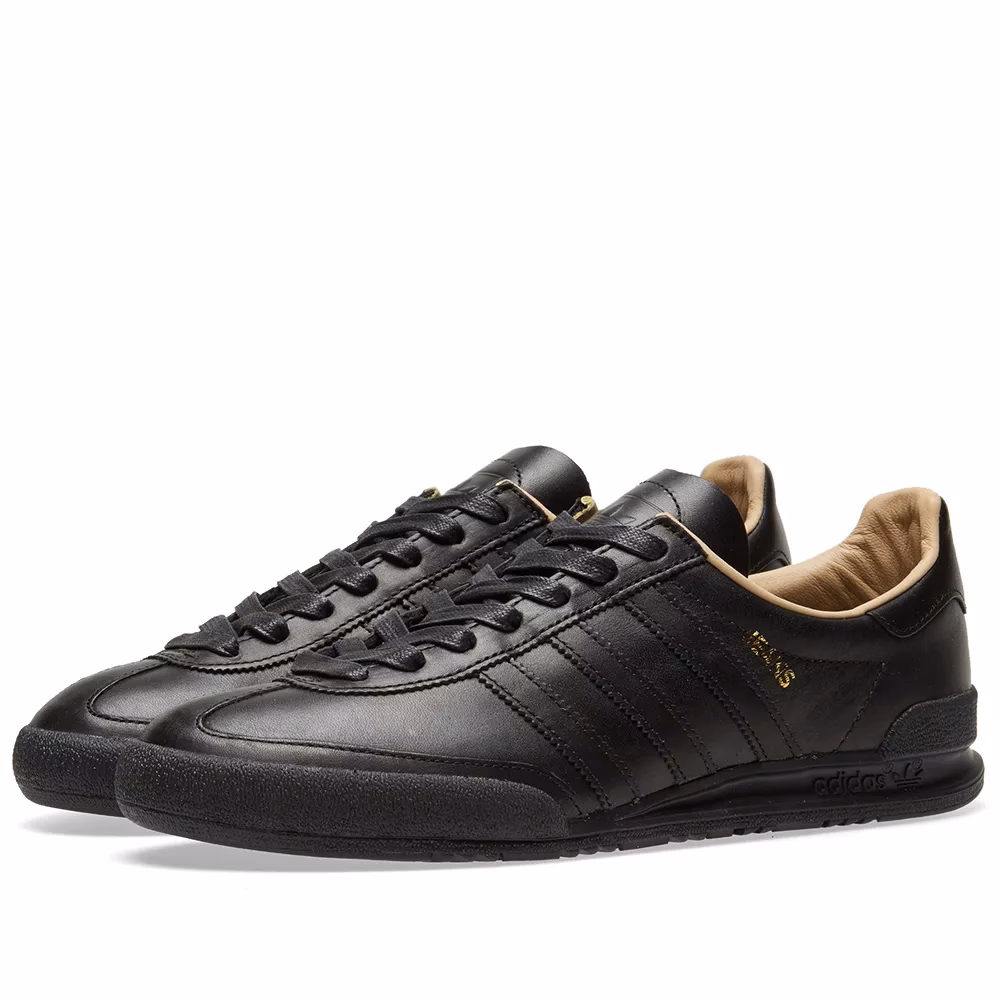 Where can I find Adidas black trainers?