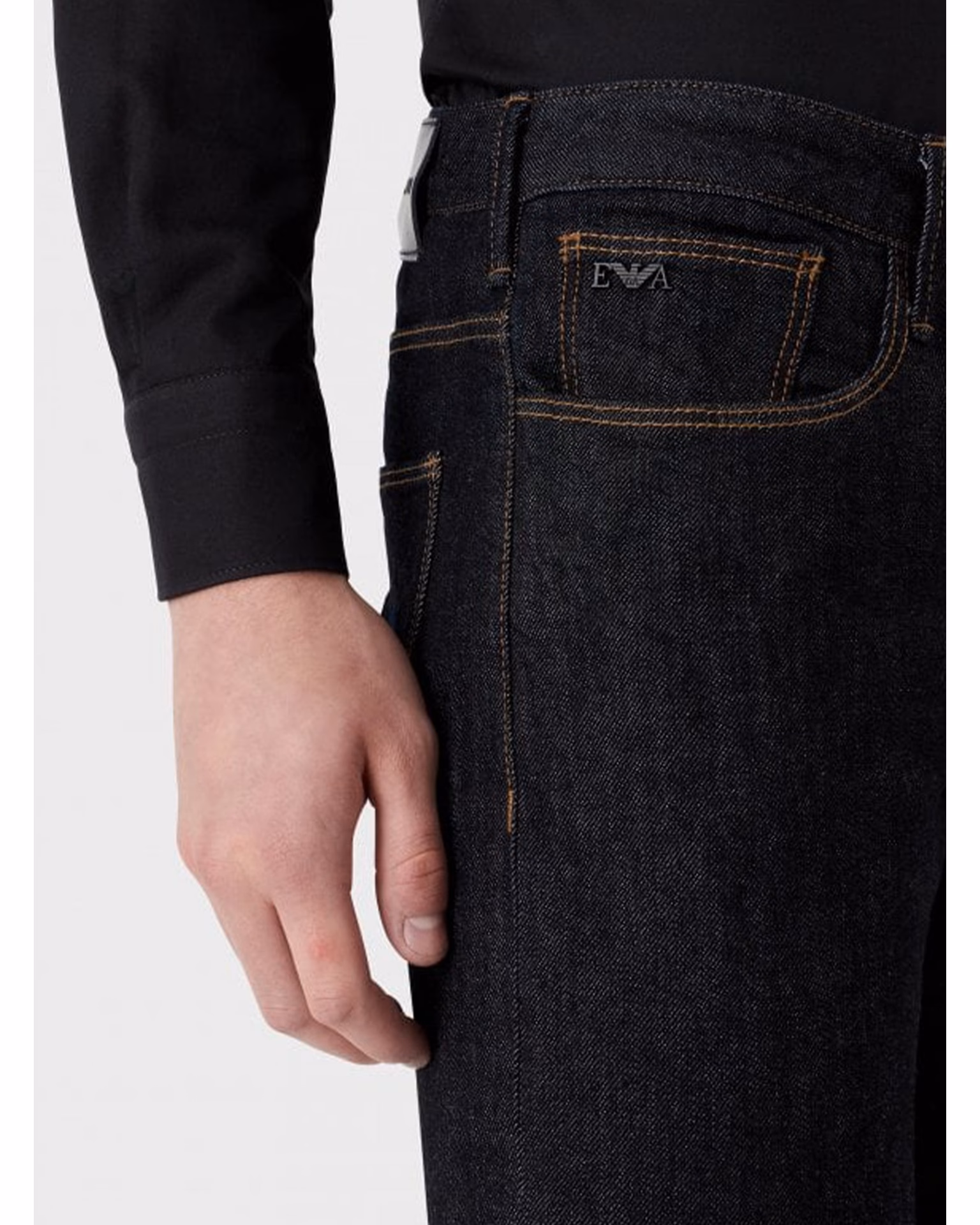 What are J06 Slim Jeans?