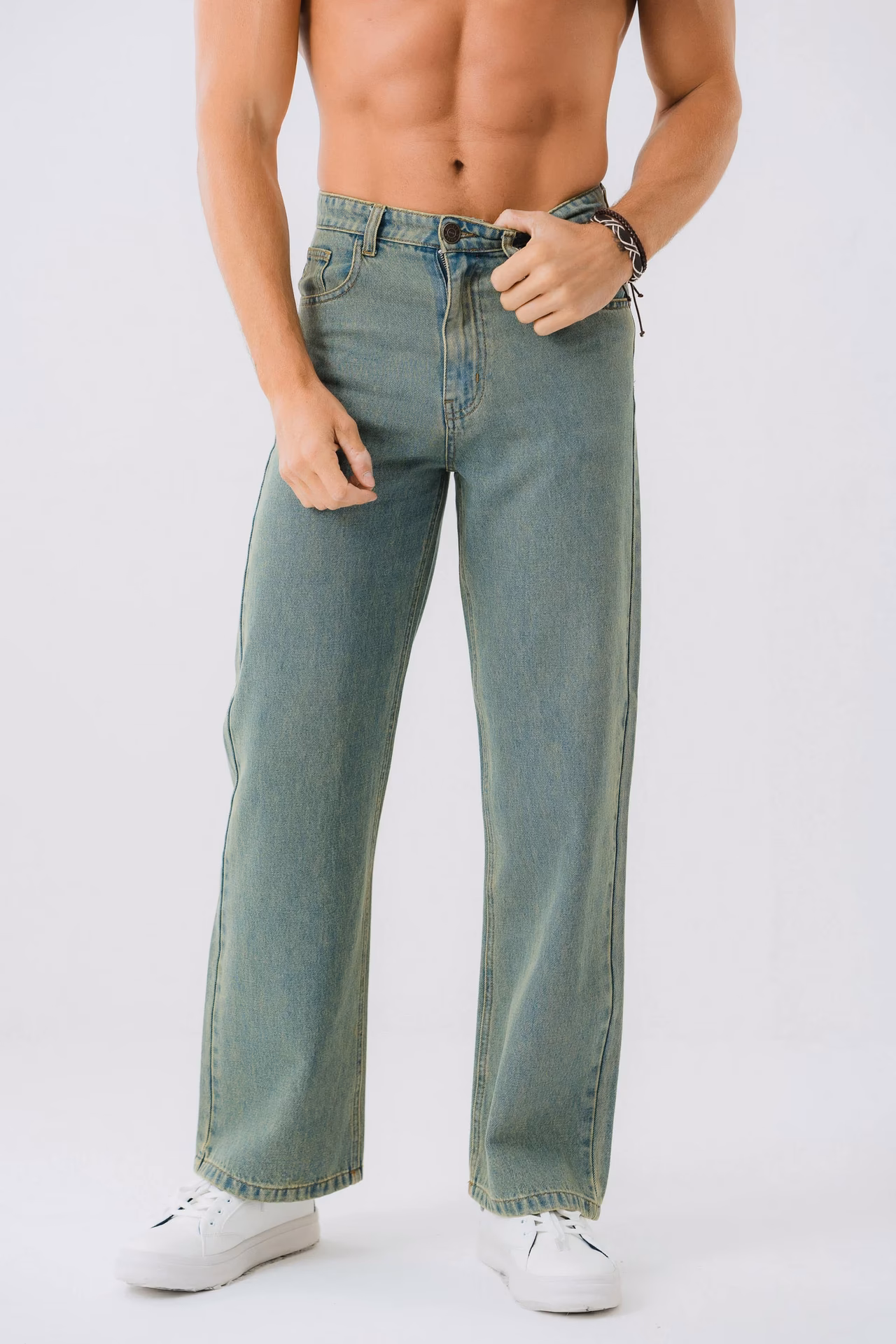Are denim jeans suitable for men in Pakistan?