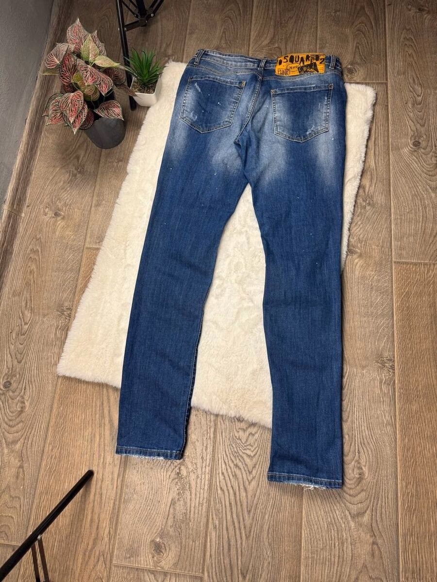 Where are Dsquared2 jeans made?