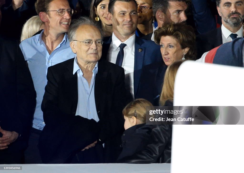 Where does Jean-Michel Macron live today?