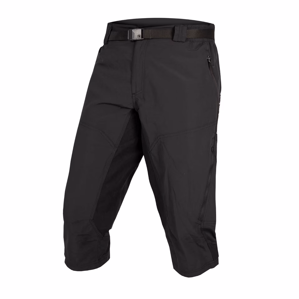 How many pockets does the Endura hummvee have?
