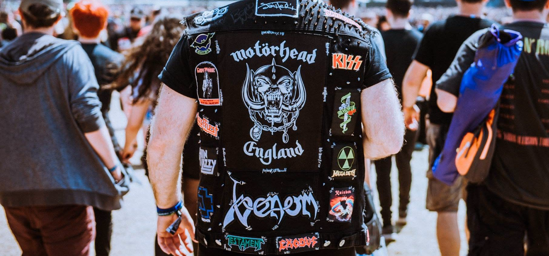What are jackets with patches for women?