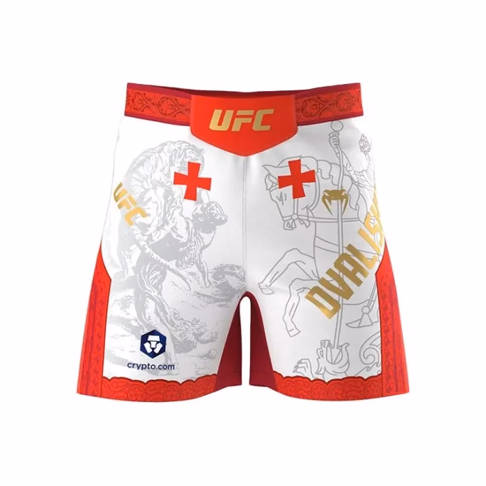 How do I play as Khabib in UFC 3?
