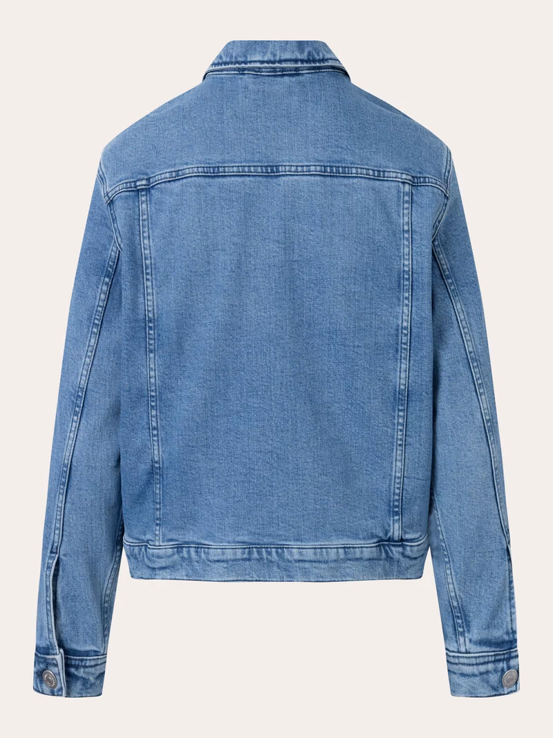 Why should you wear a light denim jacket?