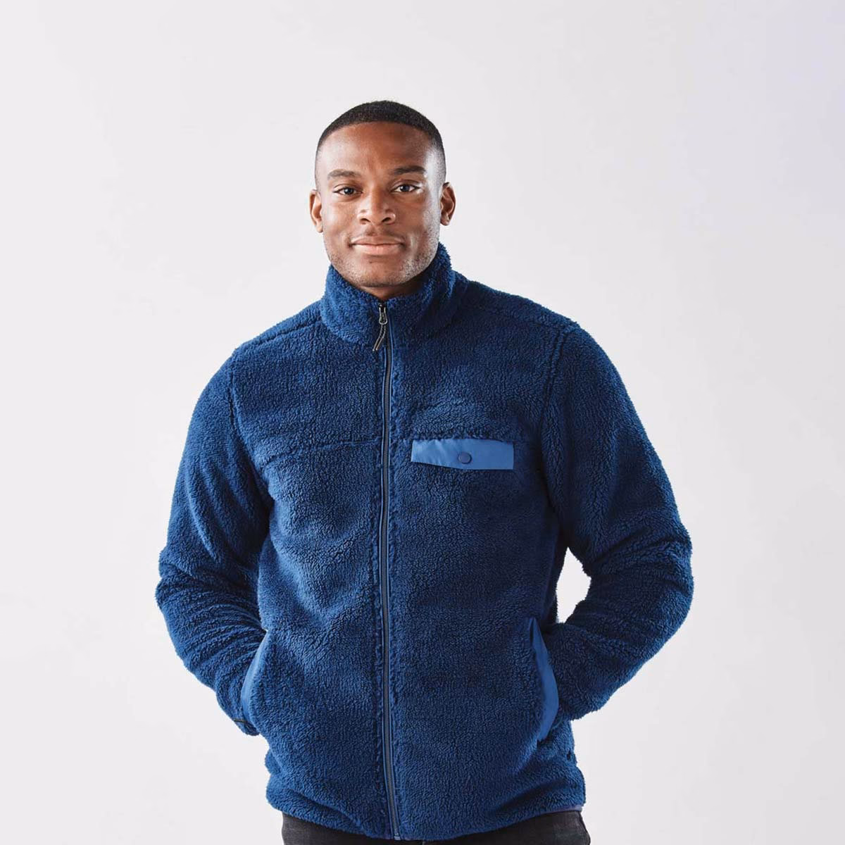 Does old Navy sell fleece jackets?
