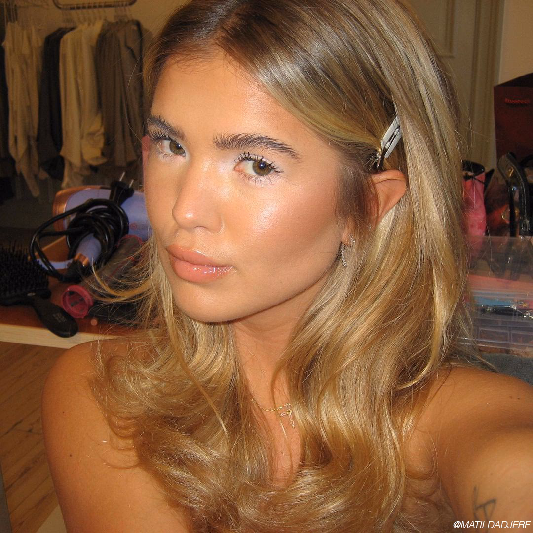 Is mousy blonde hair a good choice?