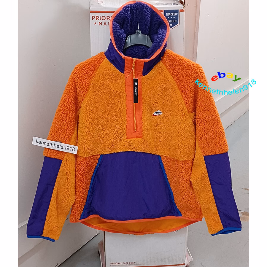 What is a half zip fleece jacket?