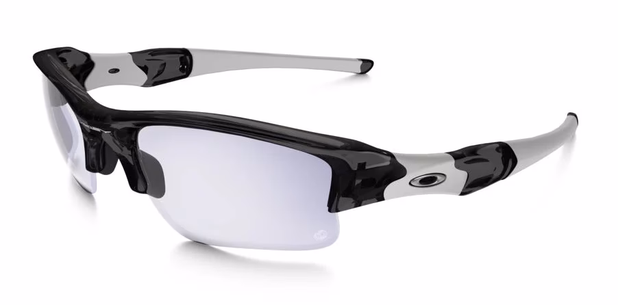 Are Oakley flak jacket xlj sunglasses polarized?