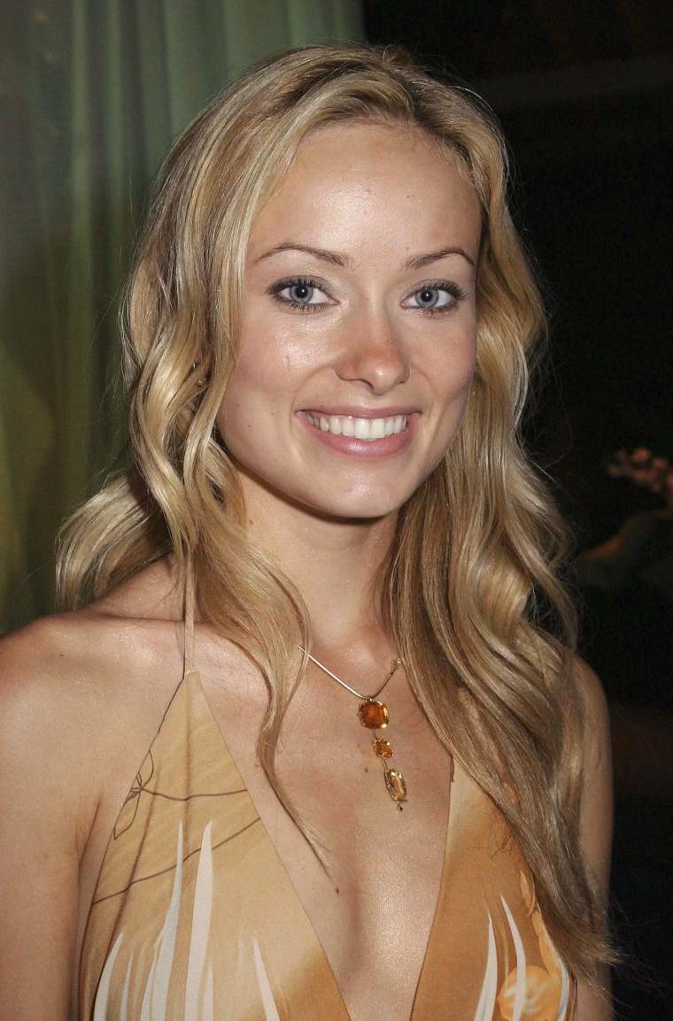 How do you look like Olivia from half Halo?