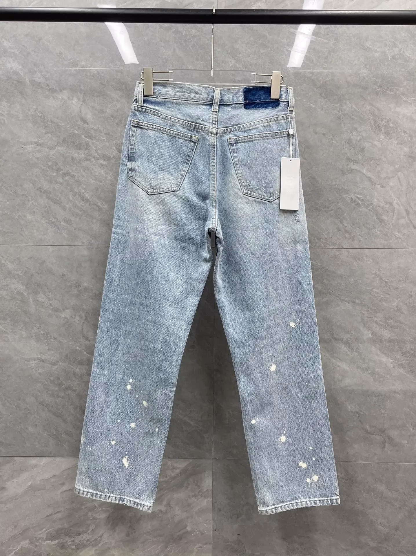 Why should you buy replica clothing?
