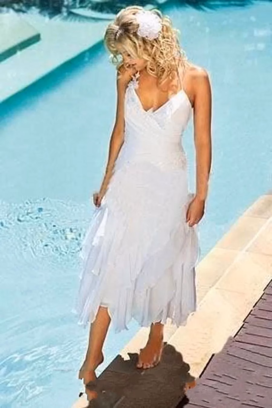 How do I choose a halter top wedding dress?