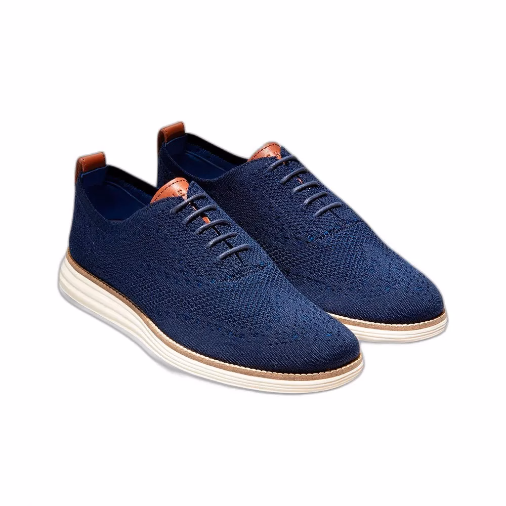 What are longwing wingtip shoes?