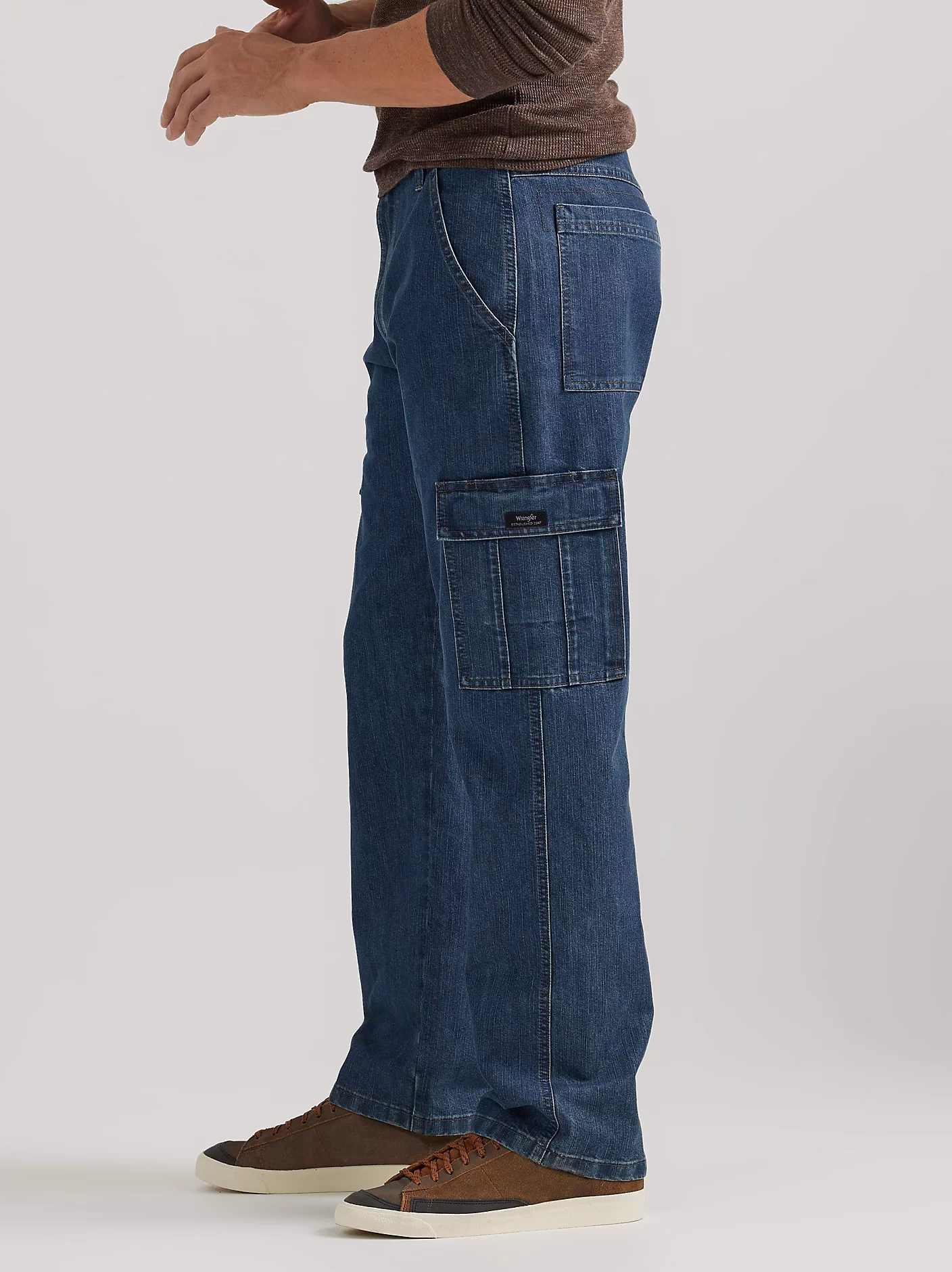 What is a wrangler flex Cargo Pant?
